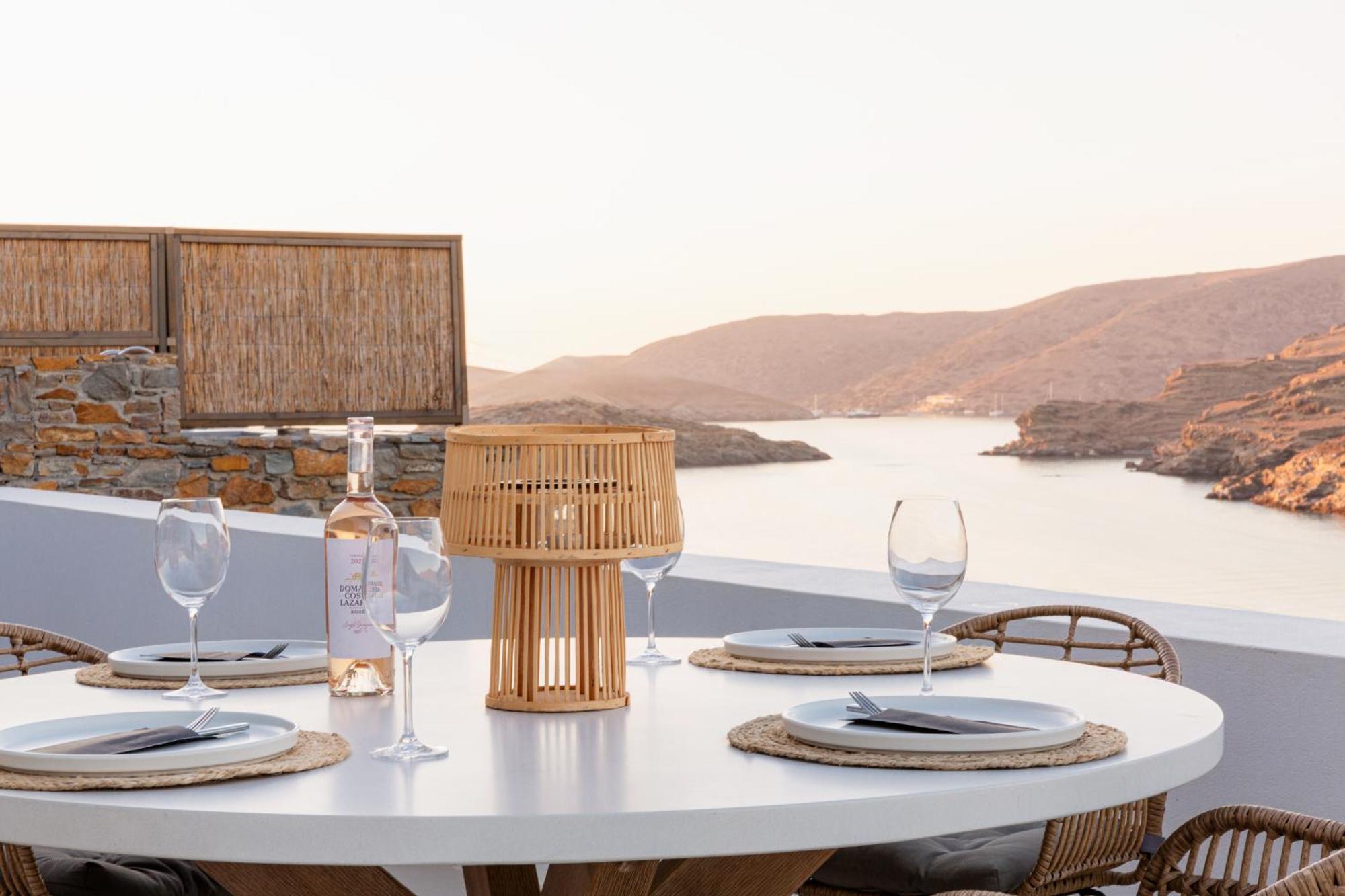 Amal Kythnos Suites ภายนอก รูปภาพ