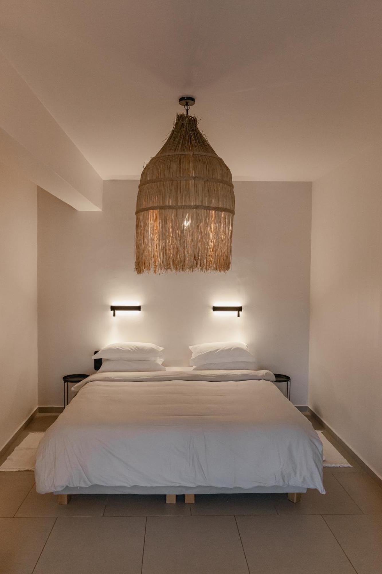 Amal Kythnos Suites ภายนอก รูปภาพ