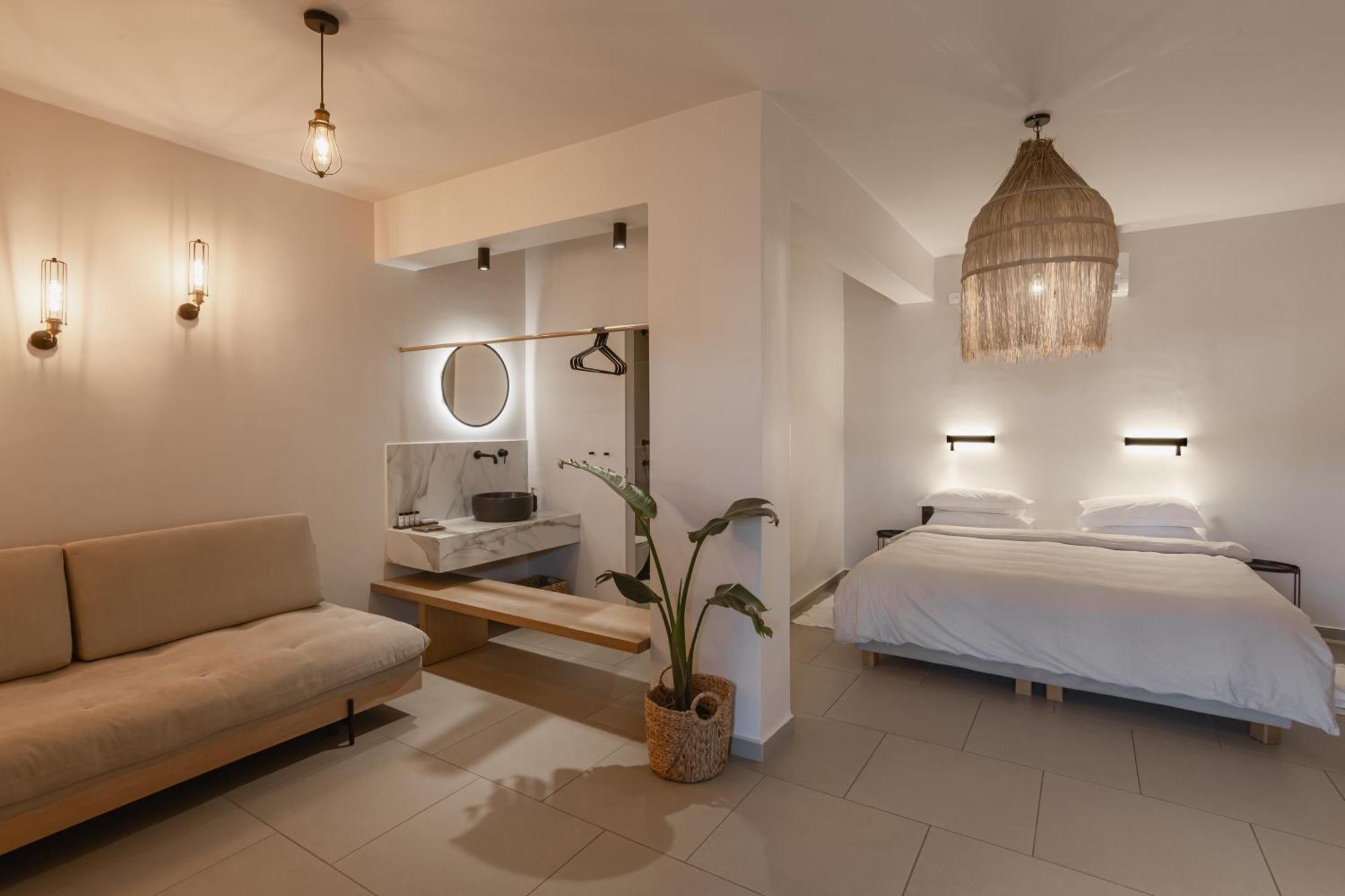 Amal Kythnos Suites ภายนอก รูปภาพ