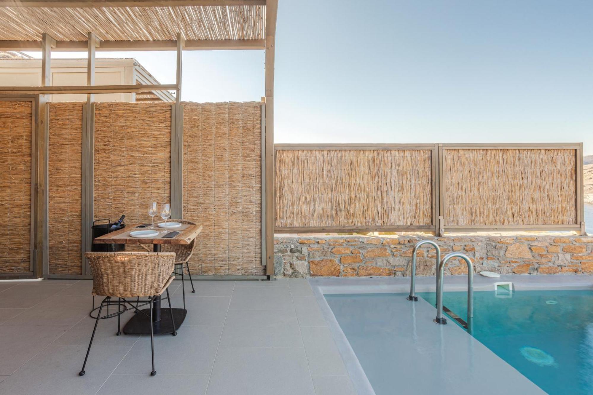 Amal Kythnos Suites ภายนอก รูปภาพ