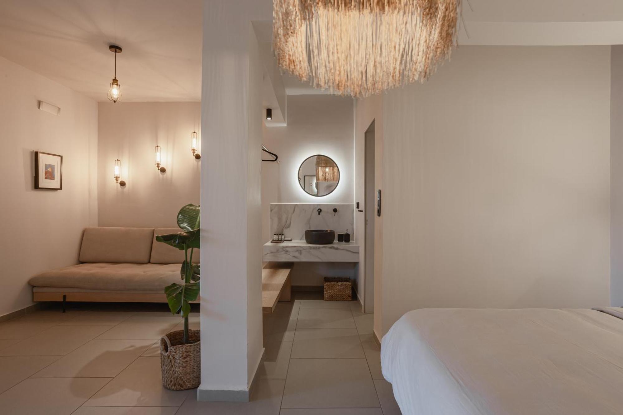 Amal Kythnos Suites ภายนอก รูปภาพ