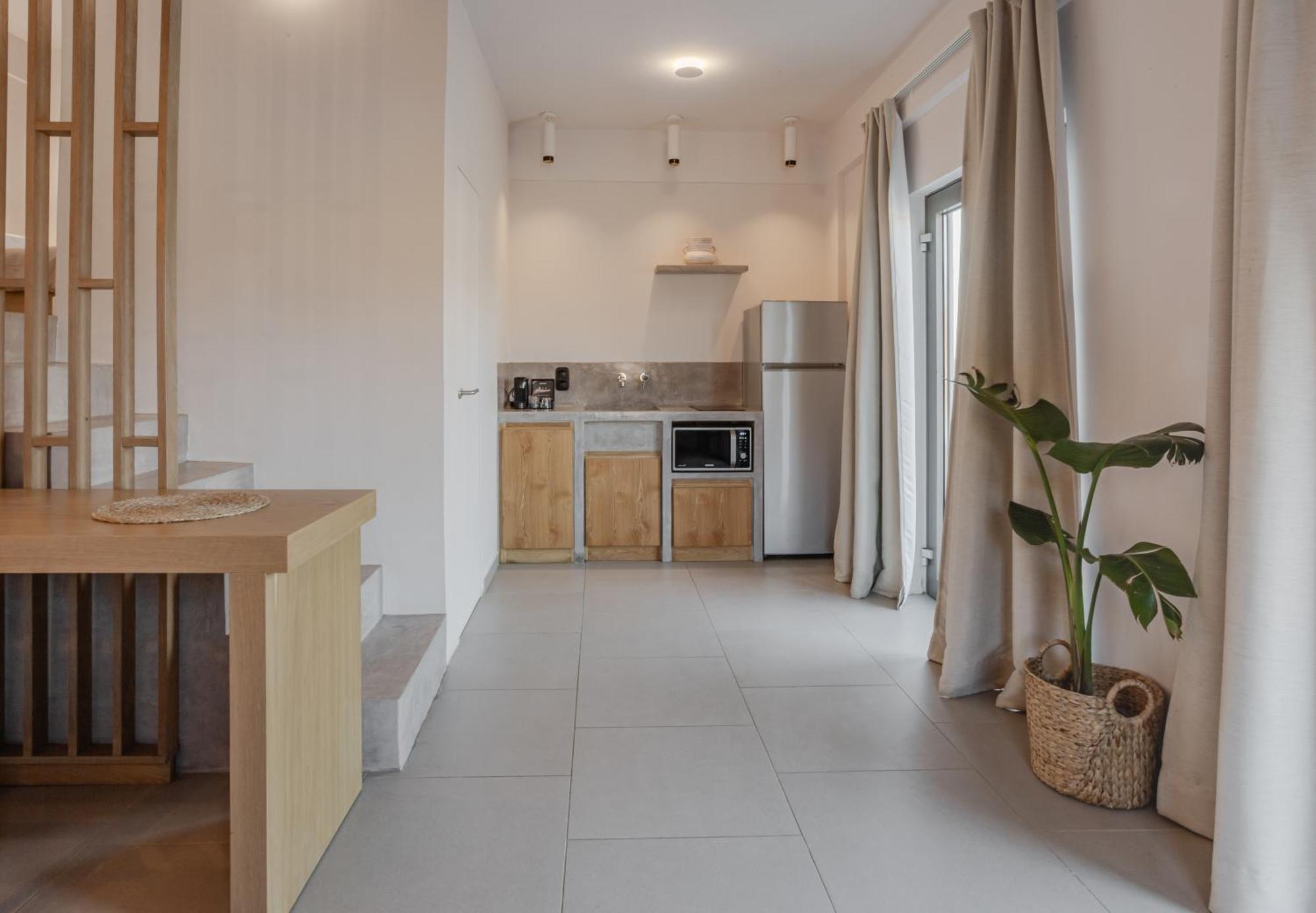 Amal Kythnos Suites ภายนอก รูปภาพ